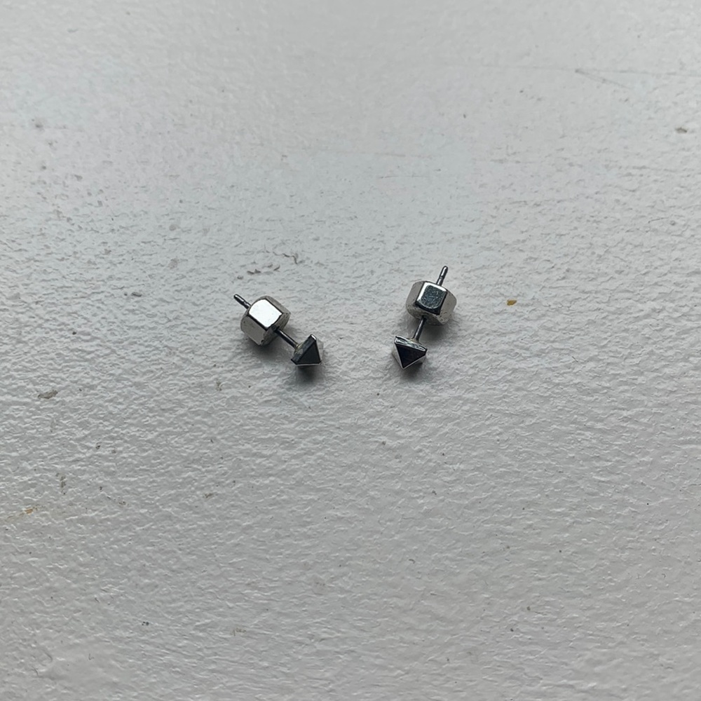 Marc Jacobs sicker colored stud earrings